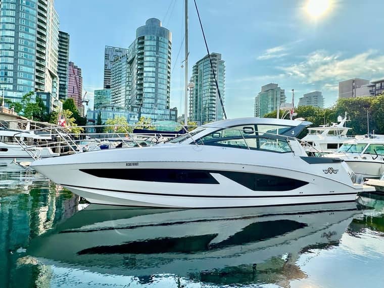 Beneteau Gran Turismo 36 — Каютный / спорт-круизер, доставка из Китая