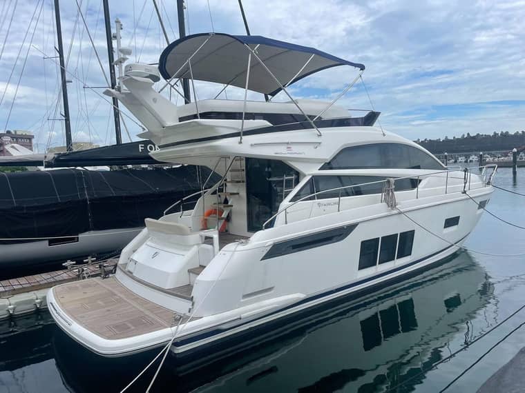 Fairline Squadron 48 — Флайбридж 12–18 м, доставка из Китая