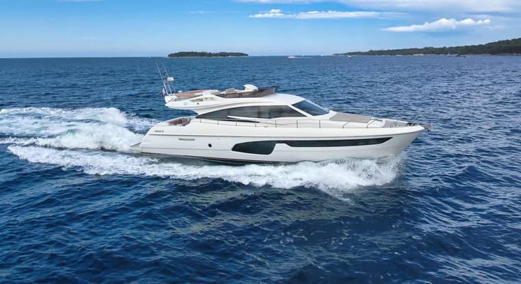 Ferretti 650 — Премиум-флайбридж 18–24 м, доставка из Китая