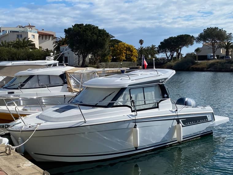 Jeanneau Merry Fisher 695 — Дейбот / боурайдер, доставка из Китая