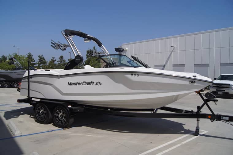 MasterCraft NXT22 — Вейк / сёрф, доставка из Китая